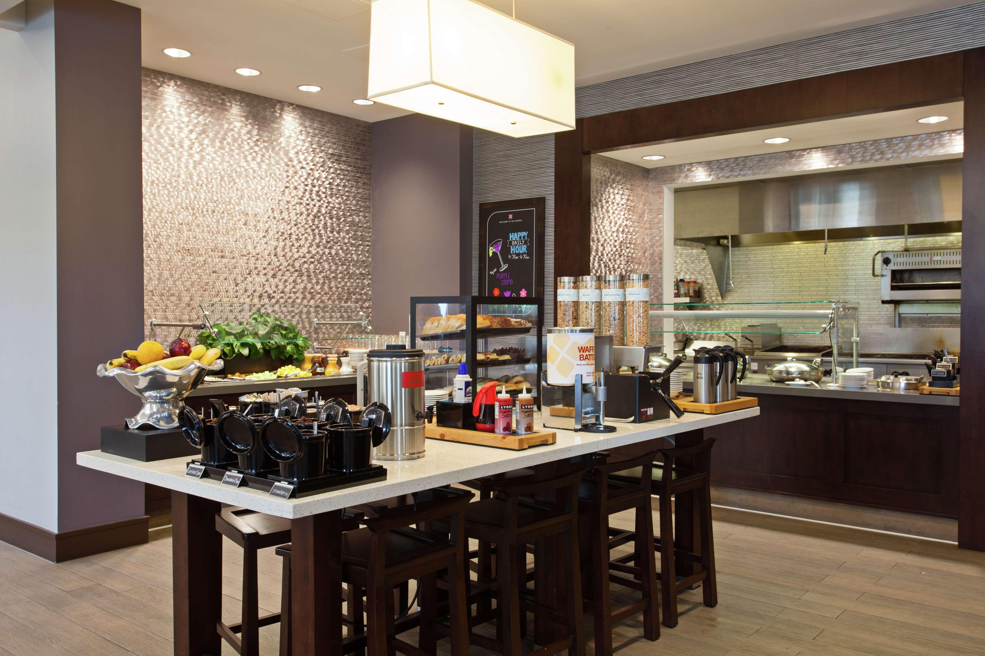 Hilton Garden Inn Irvine/Orange County Airport Bagian luar foto