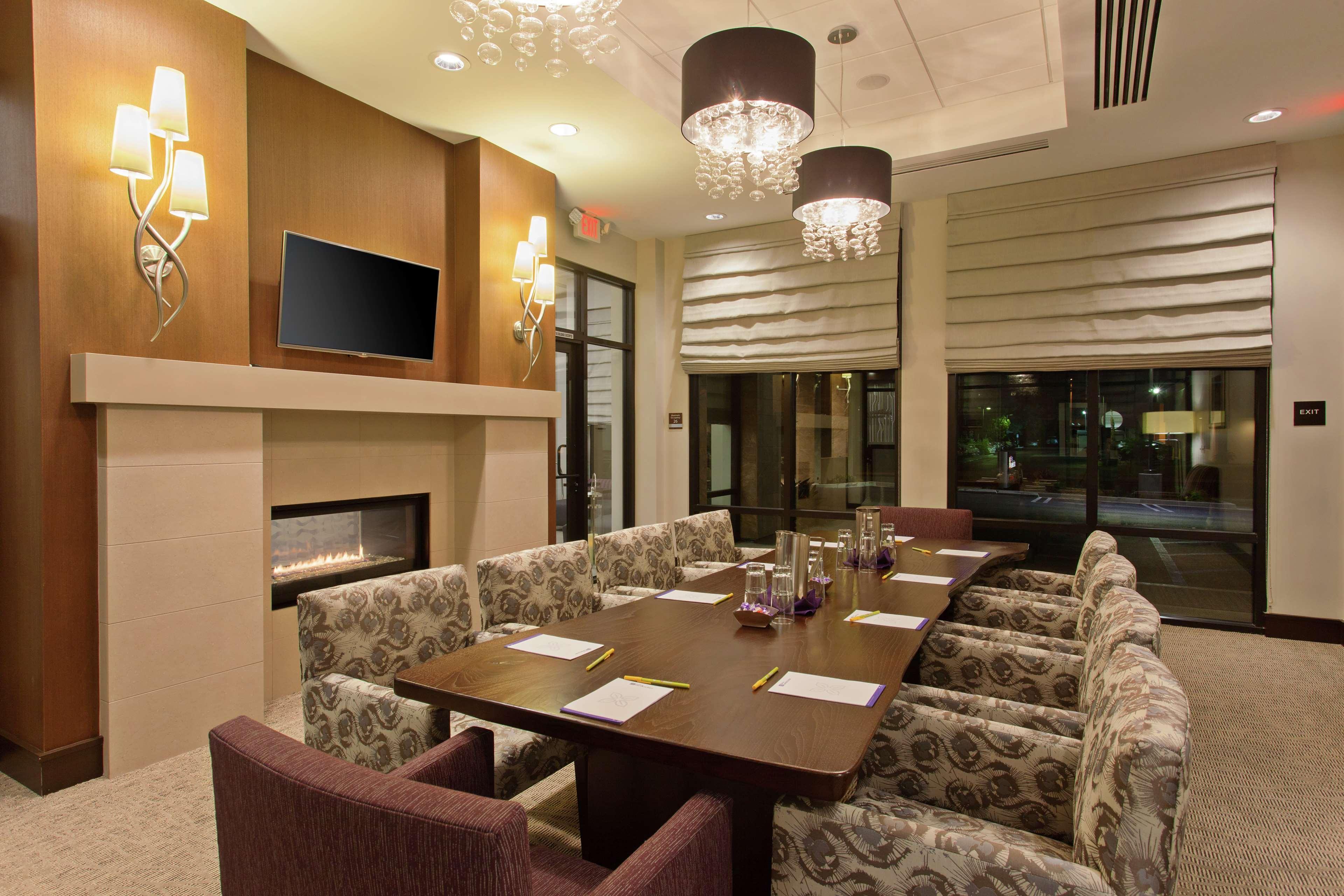 Hilton Garden Inn Irvine/Orange County Airport Bagian luar foto