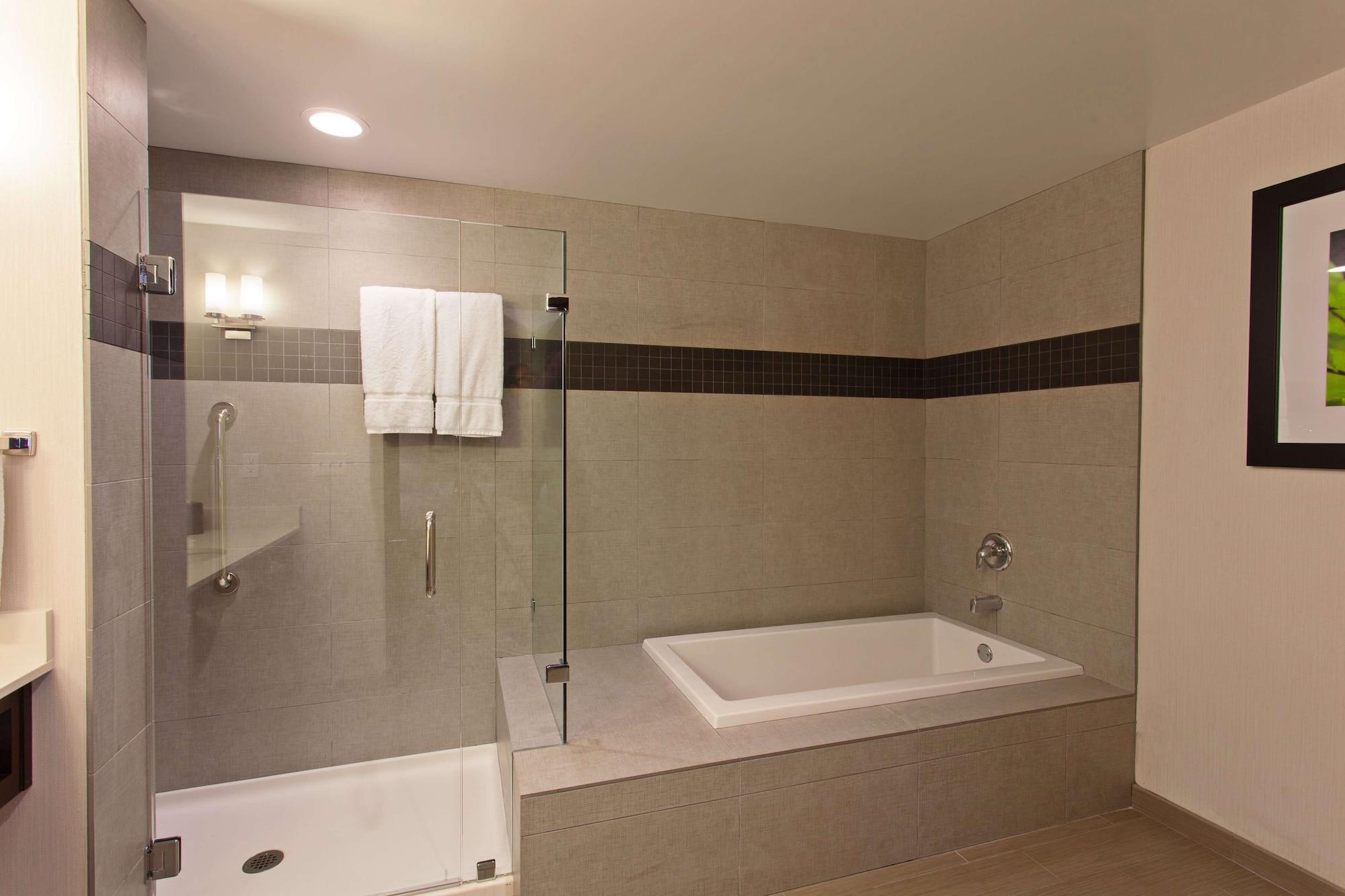 Hilton Garden Inn Irvine/Orange County Airport Bagian luar foto