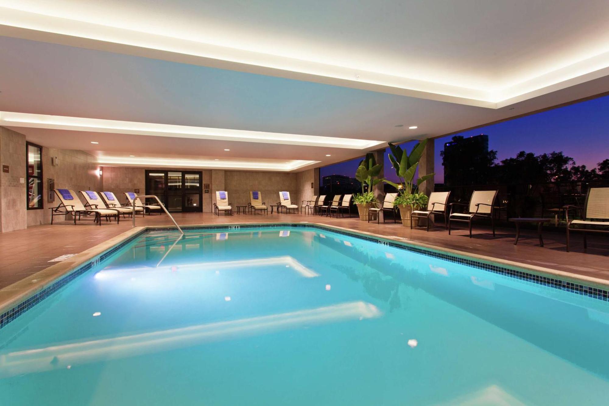 Hilton Garden Inn Irvine/Orange County Airport Bagian luar foto