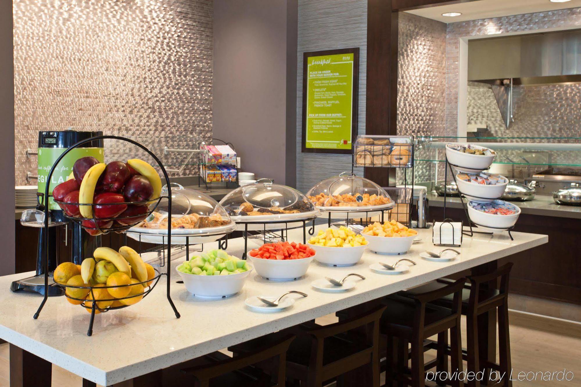 Hilton Garden Inn Irvine/Orange County Airport Bagian luar foto