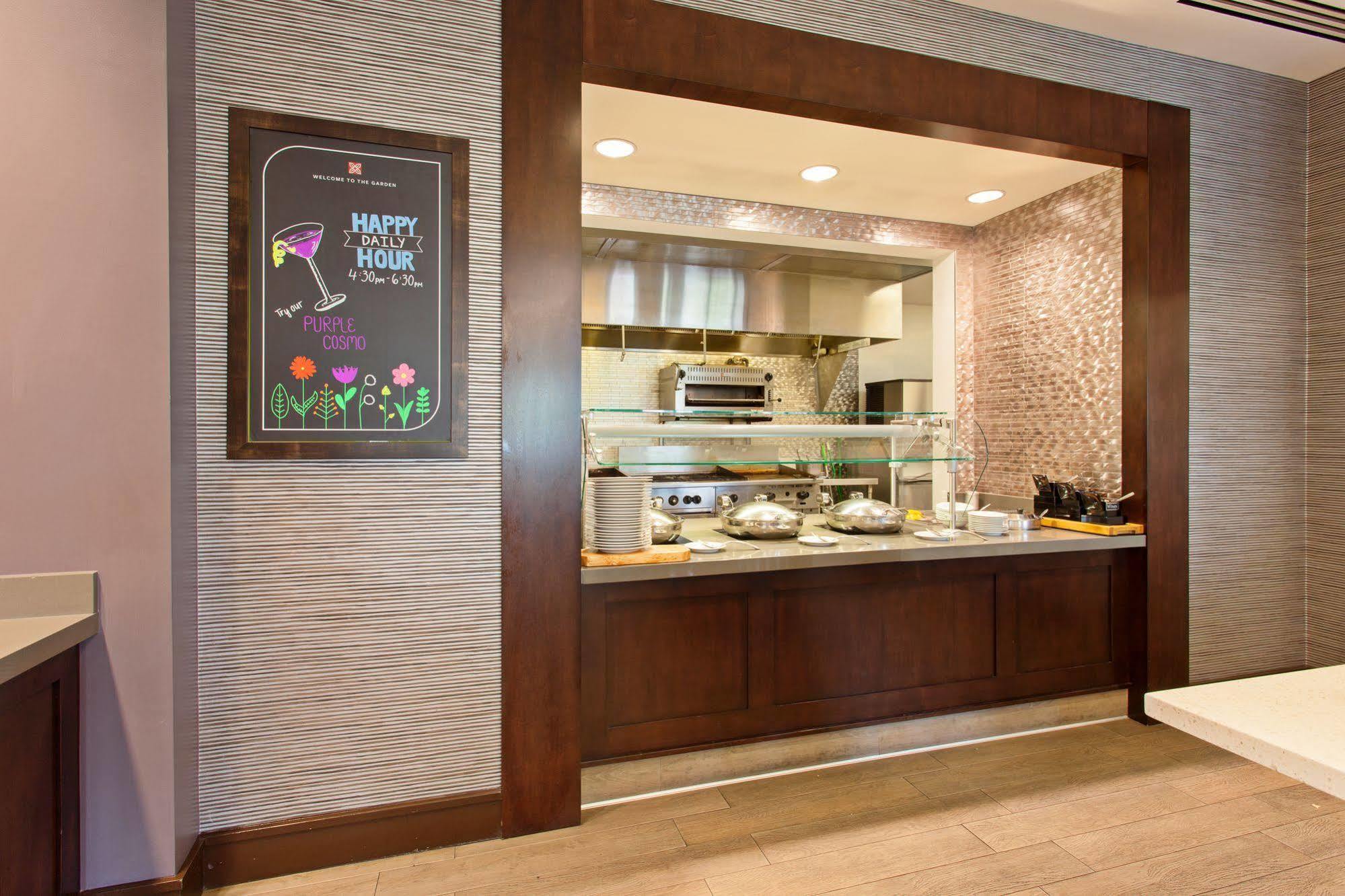Hilton Garden Inn Irvine/Orange County Airport Bagian luar foto